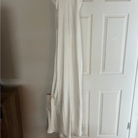 SHEIN white Satin strapless maxi dress XL - Picture 5 of 6